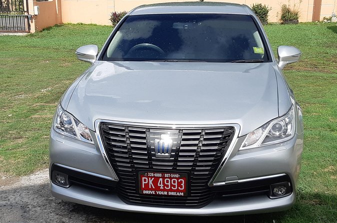 Montego Bay Private Airport Transfers to Montego Bay Hotels in the airport area - Why a Private Airport Ride Helps in Montego Bay