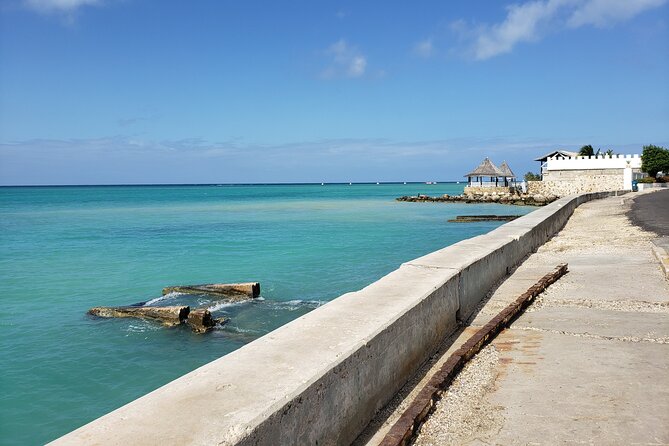Montego Bay Private Highlights Tour with Pickup - Richmond Hill for the view over Montego Bay