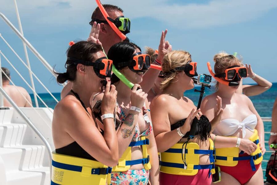 Montego Bay: Reggae Catamaran 18+ Cruise with Open Bar - The short snorkeling stop is pretty but limited