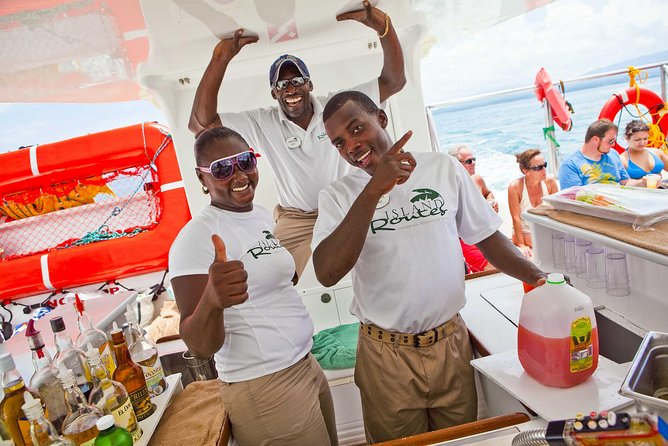 Montego Bay Reggae Sunset Catamaran Cruise - Crowd levels and the 125-person limit