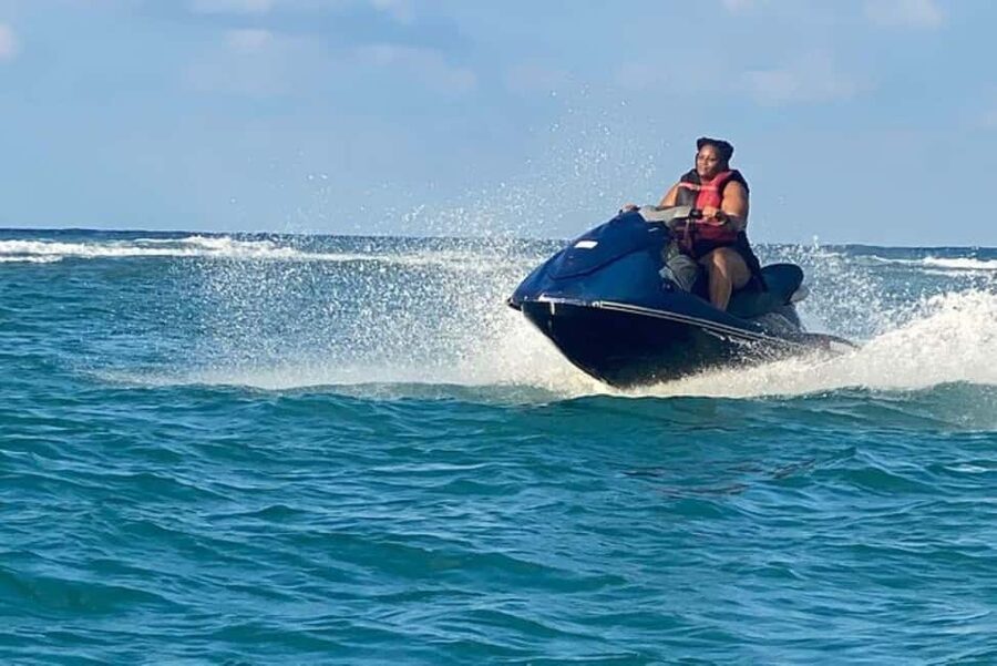 Montego Bay Thrilling Watersports Adventure Packages - Parasailing at 200 feet above the sea