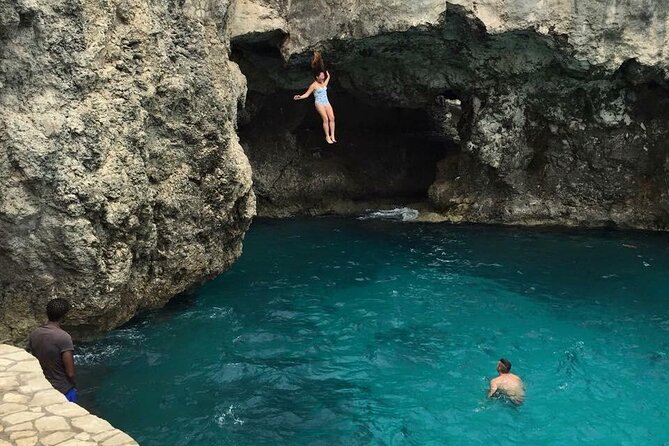 Negril 7 Mile Beach and Ricks Cafe Private Tour - How to judge the $120 price