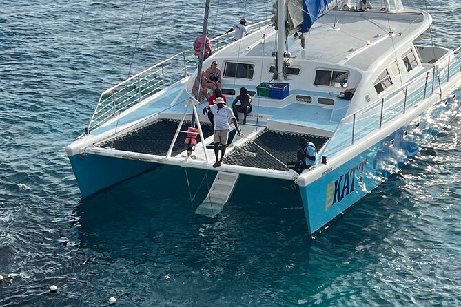 Negril 7 mile Beach, Party Catamaran Cruise and Ricks Cafe Combo - Why this Negril combination works