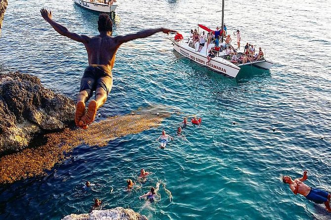 Negril 7 Mile Beach & Rick's Café Combo Tour from Montego Bay - Why this Negril trip works as a full-day outing