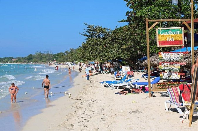 Negril 7 Mile Beach & Rick's Café Combo Tour from Montego Bay - What to expect at Rick’s Café
