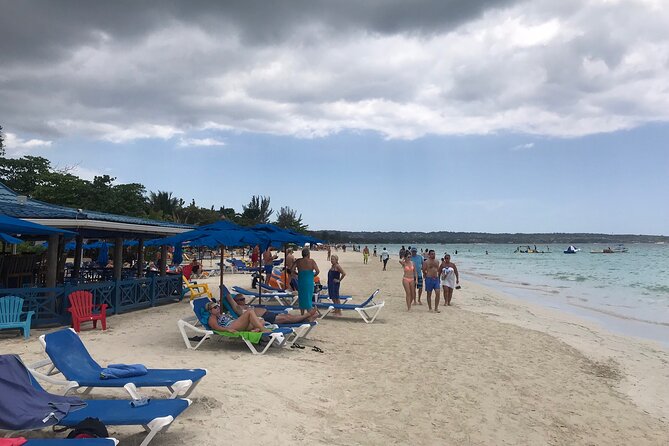 Negril 7 Mile Beach & Ricks Cafe Sunset Tour (Private ) - Five useful things to know before booking