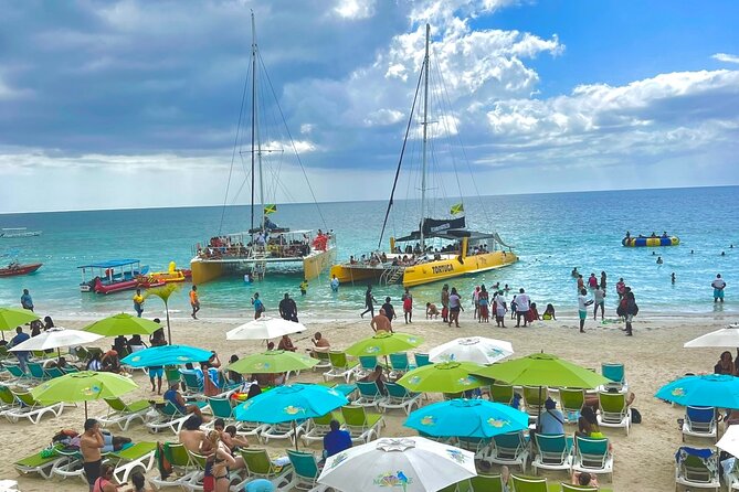 Negril 7 Mile Beach with Clear kayak Photo Shoot & Ricks Cafe - Who will enjoy this experience most?