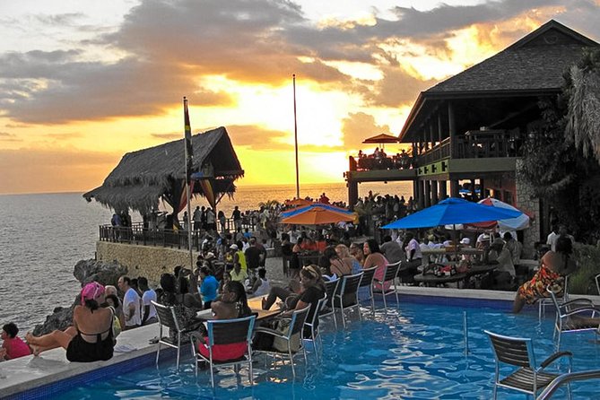 Negril 7 Miles Beach, Ricks Cafe and Shopping - Why this Negril outing works well from Montego Bay