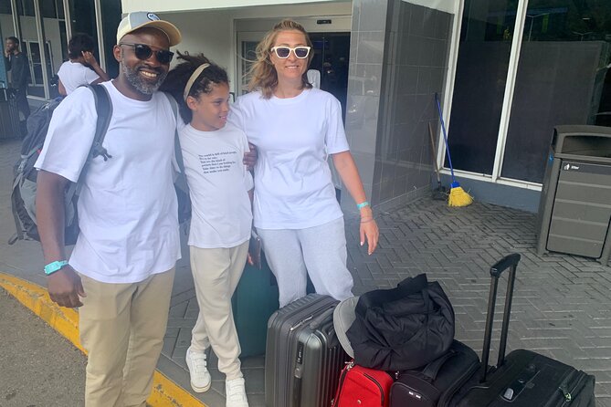 Negril Airport Transfer - The Drivers: Professional Help When Plans Change