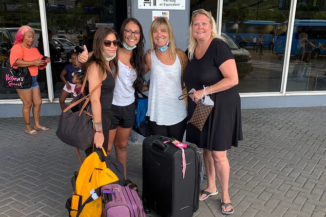 Negril Airport Transfer - One-Way or Round-Trip: Choosing the Right Option