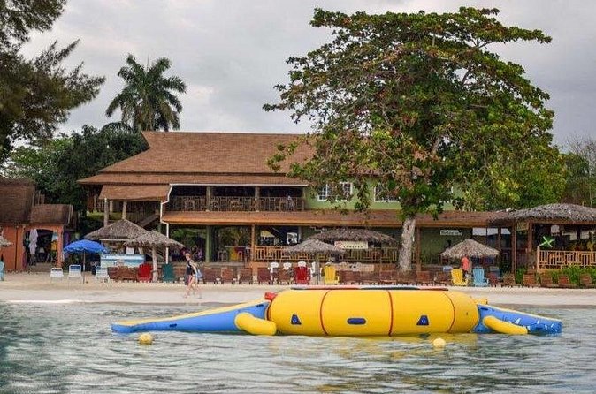 Negril Beach Break and Ricks Cafe - Montego Bay Cruise Port - Should You Book It?