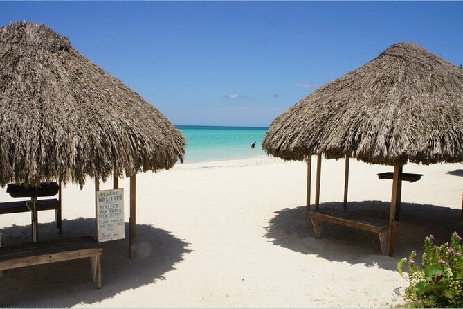 Negril Beach & Rick's Cafe Tour - The Drive Toward Negril
