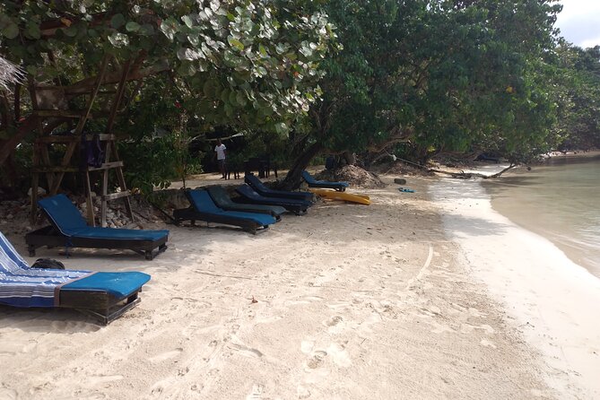 Negril Private and Public Beach with Ricks Cafe from Montego Bay - The Boardwalk Village stop on Seven Mile Beach