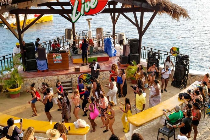 Negril Seven Mile Beach and Ricks Cafe Tour from Montego Bay - Who will enjoy this Negril outing most?