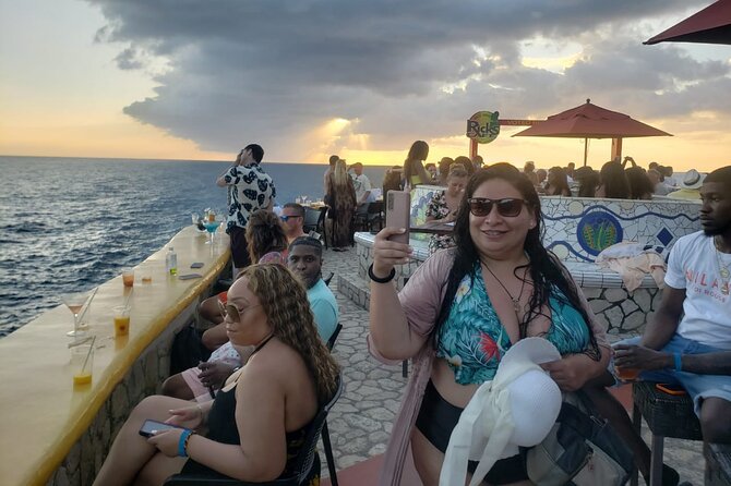 Negril Seven Mile beach, Catamaran Cruise ,Parasailing,with Sunset at Ricks Cafe - Key things to know before booking