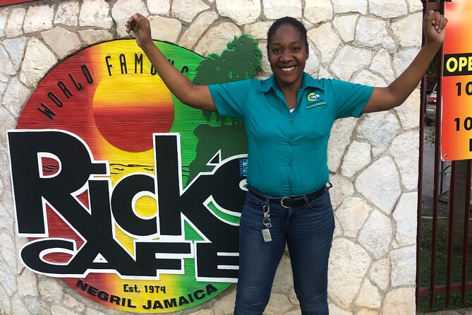 Negril Seven Mile beach, Catamaran Cruise ,Parasailing,with Sunset at Ricks Cafe - Why this six-hour Negril outing works
