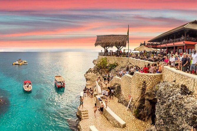 Negril Seven Mile Beach & Ricks Cafe - Why these two Negril stops work together
