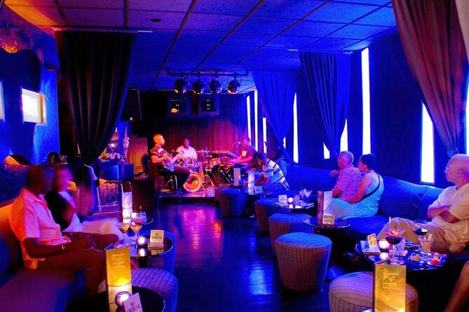 Nightlife in Montego Bay Lounge 2727 Club Elevate Pier 1 - Your evening from pickup to Montego Bay nightlife