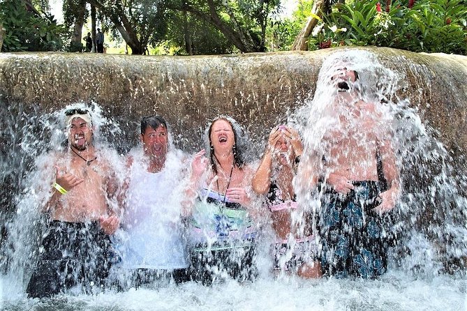 Nine Mile and Dunn's River Falls Day Trip from Montego Bay & Grand Palladium - Key points to know before booking