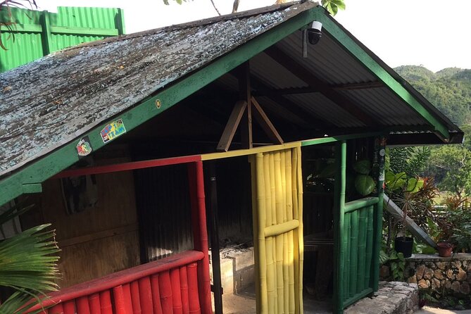 Nine Miles Tour from Montego Bay - What the one-hour stop does and does not offer