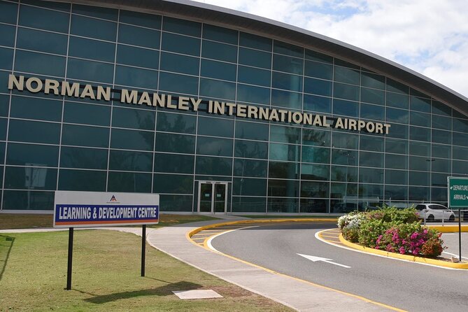 Norman Manley International Airport Kingston to Ocho Rios Hotels - What the 90-minute journey is really like