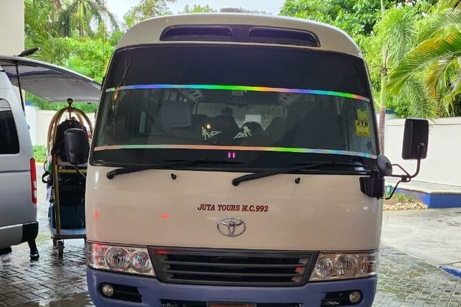 Ocean Coral Spring and Eden Bay Airport transportation services - Why the private vehicle is worth considering