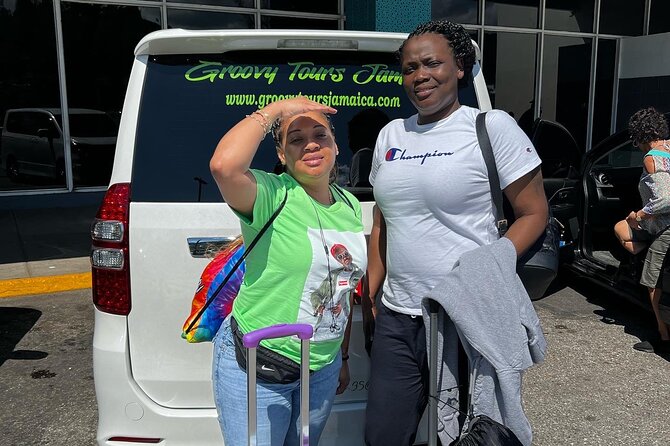 Ocean Coral Spring & Ocean Eden Bay Montego Bay Airport Transfer - Leaving Montego Bay Airport without the taxi shuffle