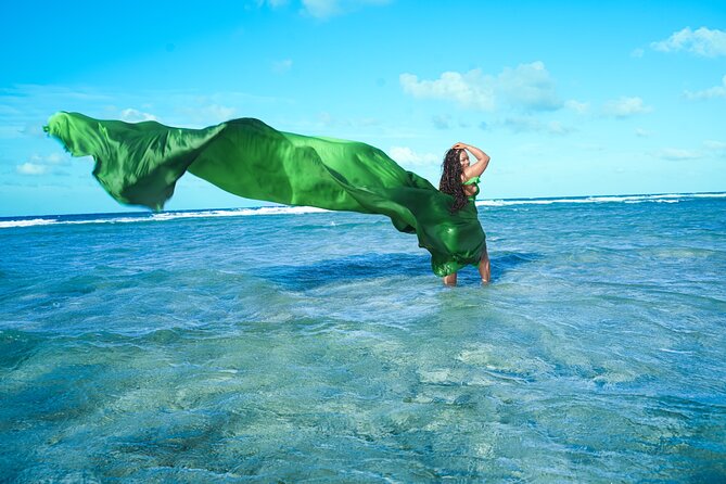 OceanShootJamaica Flying Dress, Montego Bay - Changing, storing your things, and getting ready