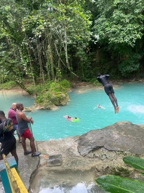 Ocho Rios : Blue Hole and River Tubing water Activity - Four hours that include transport and admissions
