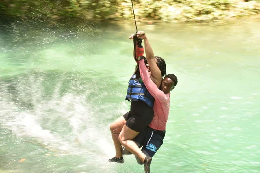 Ocho Rios: Dunn's River Falls and Blue Hole Combo Tour - Climbing Dunn’s River Falls for two hours
