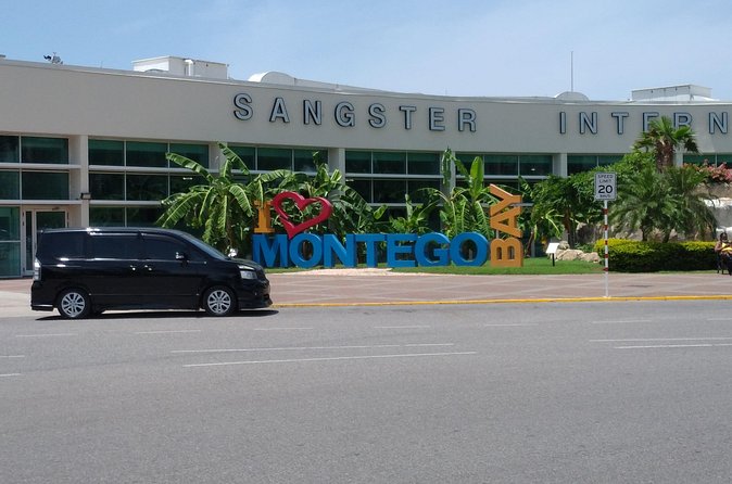 Ocho Rios Private Airport Transfer - What the private format is really worth