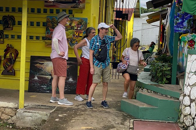 Ocho Rios Sightseeing Tours and Shopping - Who will enjoy this Ocho Rios outing?