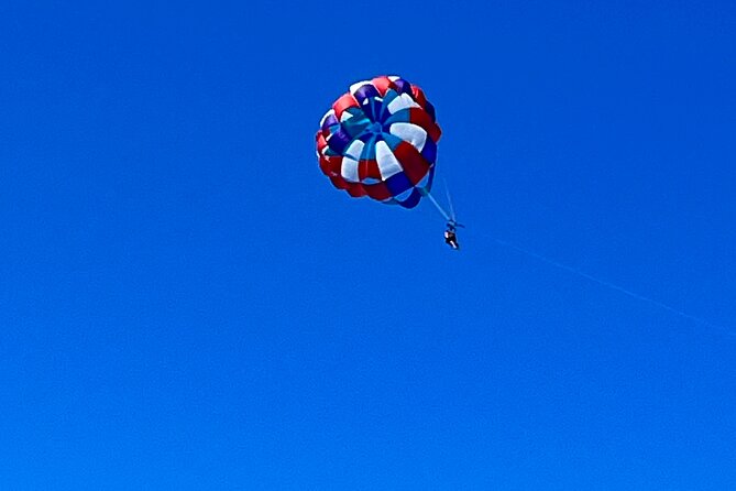 Parasailing above Turquoise Ocean Waters in Montego Bay - Practical Planning for a Smooth Morning or Afternoon