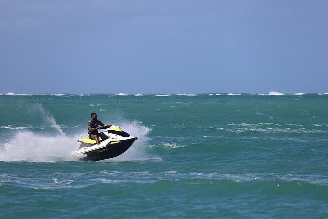 Parasailing & Jet Ski-Combo in Montego Bay - The 15-minute move to parasailing