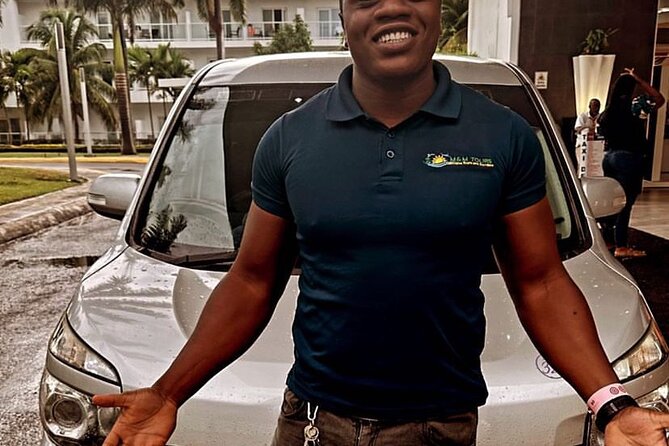 Private Airport Pickup and drop off in Jamaica - Why $20 per person can be good value