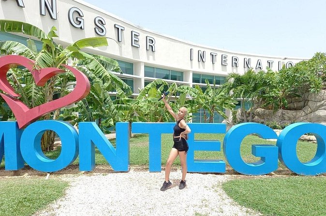 Private Airport Transfer from MBJ to Ocho Rios - Price: Paying for Time and Privacy