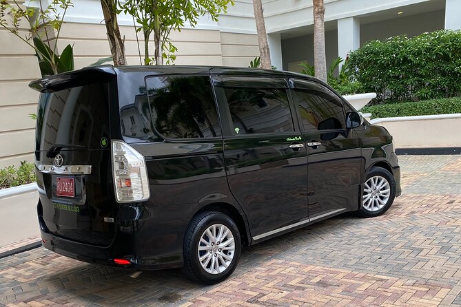 Private airport Transfer from Montego Bay To Negril - Leaving Sangster International Airport Without The Usual Fuss