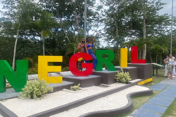 Private Airport Transfer to all resorts in Falmouth, Trelawny - Troy’s personal approach to airport service
