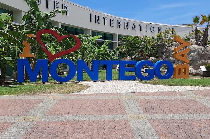 Private Airport Transfers to Negril Hotels - Booking The Return To Sangster Airport