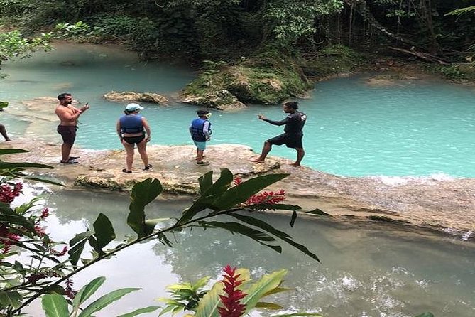 [PRIVATE] Dunn's River Falls, Blue Hole & Secret Falls w/Entrance - Should you book it?