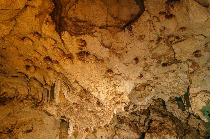 Private Exploring Tour in Green Grotto Caves and Rafting on the Martha Brae - Entering Green Grotto Caves for two hours