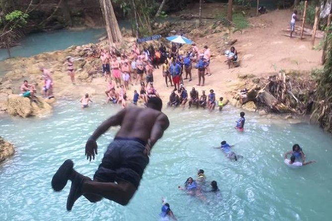 Private Konoko Falls and Blue Hole Combo Tour from Ocho Rios - What the private format adds at $155
