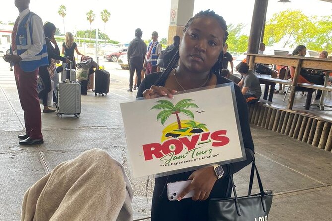 Private Montego Bay Airport MBJ to Montego Bay Hotels/ Resorts - The ride is more than transport, but not a full tour