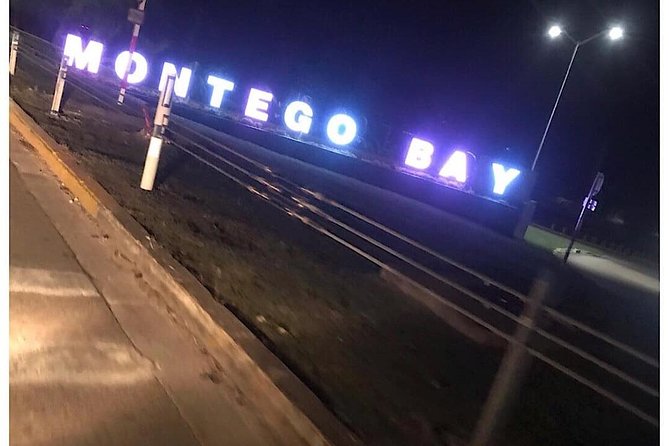 Private Montego Bay Airport Transfer (Select Hotel Option) - Handling Jamaican Traffic and Road Conditions