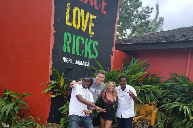 Private Negril Beach & Rick's Cafe Sunset Tour - The drive west with a personal guide