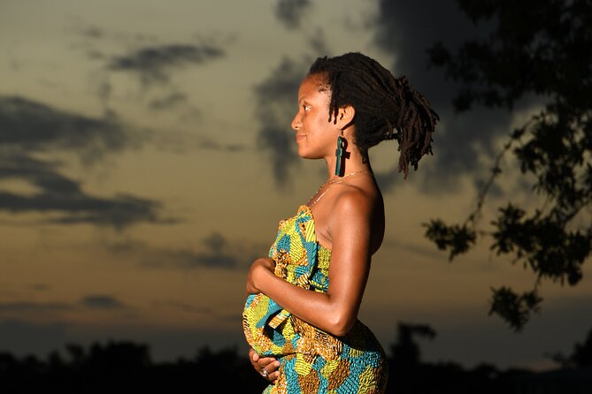 Private Professional Photography Session in Jamaica - Selecting your favorite pictures afterward