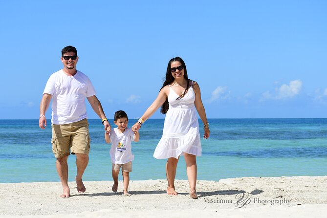 Private Professional Photography Session in Jamaica - Step 1: Choose the package that fits your group