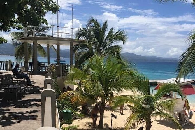 Private Roundtrip Hotel Transfers to Doctors Cave Beach Club - Is $59 Per Person a Fair Price?