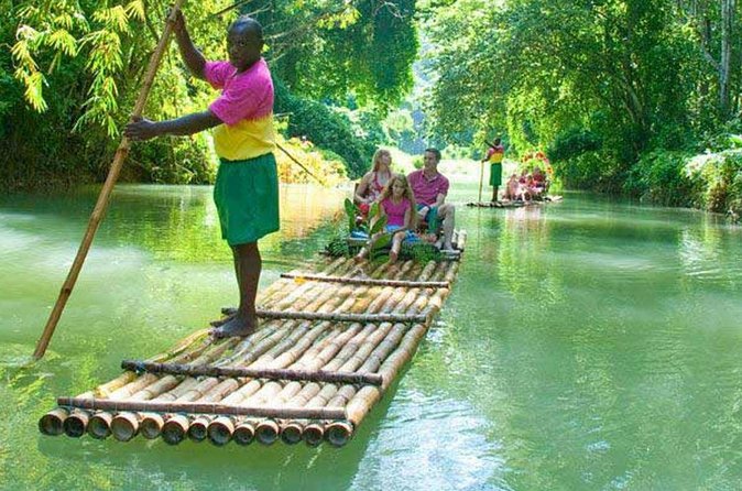 Private Roundtrip Transportation to Martha Brae Rafting - Why the bamboo raft is the heart of the outing