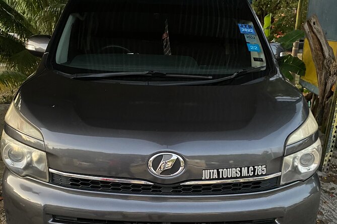 Private Sangsters Int. Airport Pickup to Montego Bay Resorts - Who will get the most from this transfer?